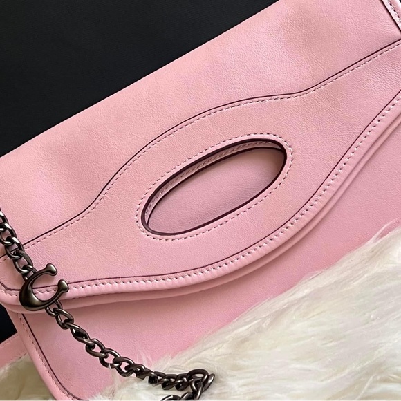 CA359 - Coach Foldover Cut Out Clutch Crossbody - Picture 2 of 15